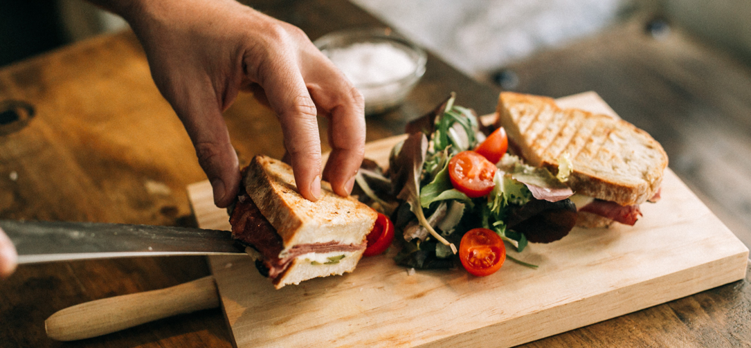 https://michelsbakerycafe.com/wp-content/uploads/sites/2/2019/10/Accueil-banner.png